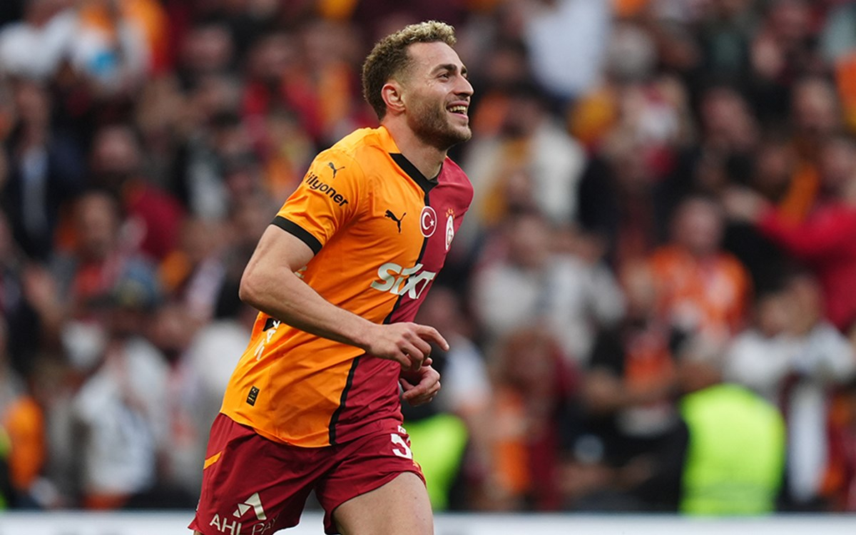 Galatasaray sezonu şampiyonluk kutlaması