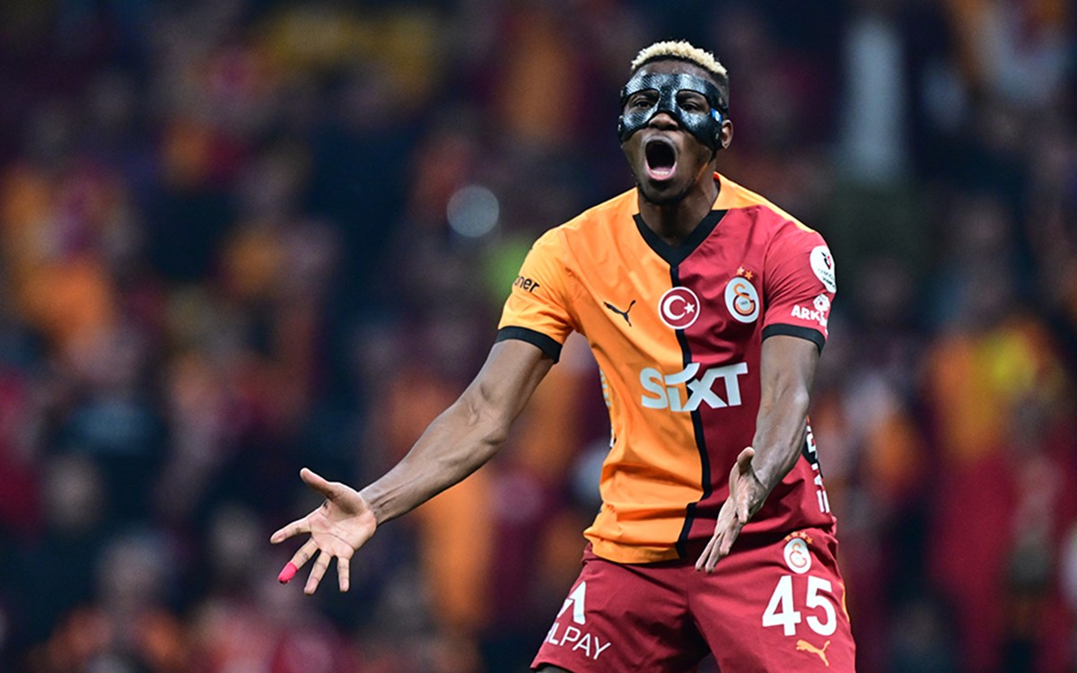 Galatasaray ve Başakşehir maçında yaşanan olaylar