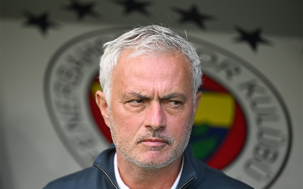 Fenerbahçe'de Mourinho belirsizliği ve Avrupa'daki teknik direktör iddiaları