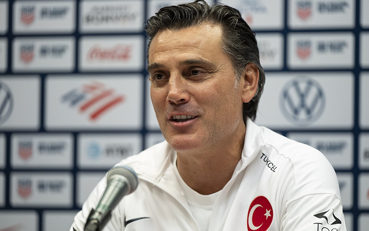 Türk milli futbol takımı ABD deplasmanında zafer kazanırken