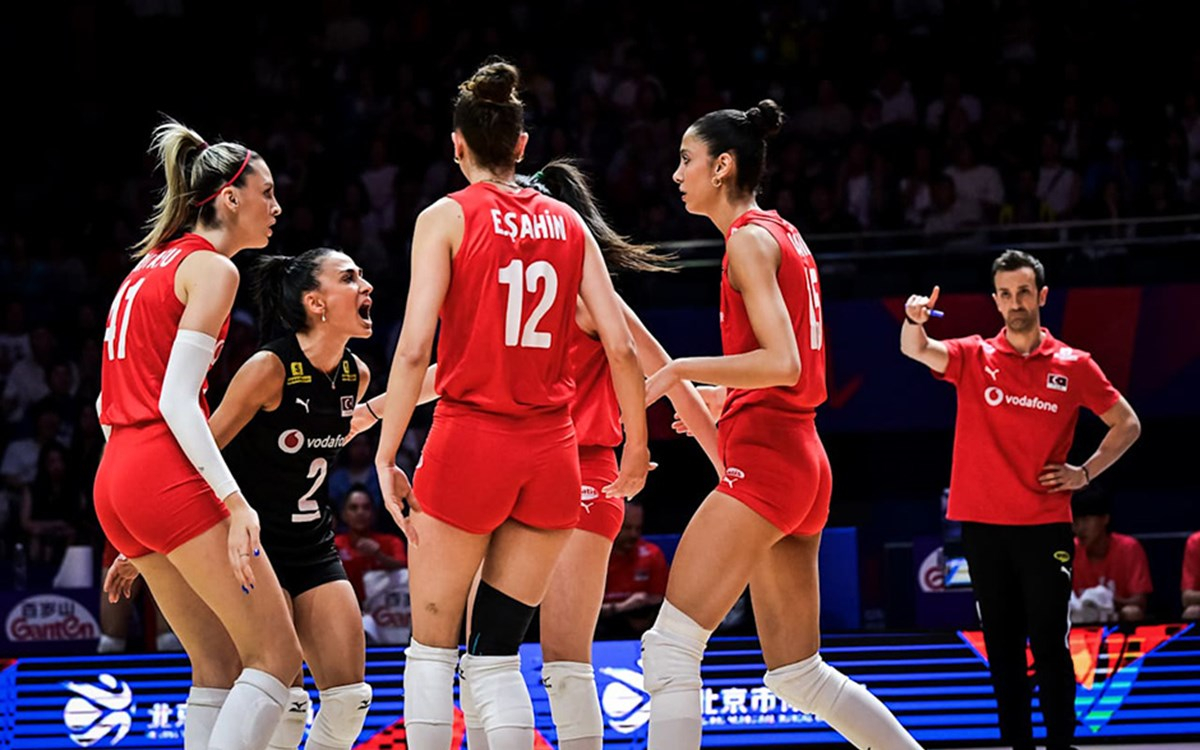 Türkiye ile Çin milletler ligi voleybol maçı