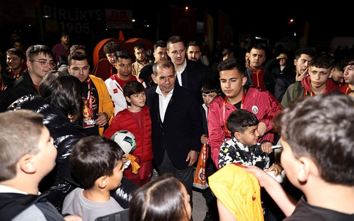 Galatasaray 25. Şampiyonluk Gecesi kutlama anı