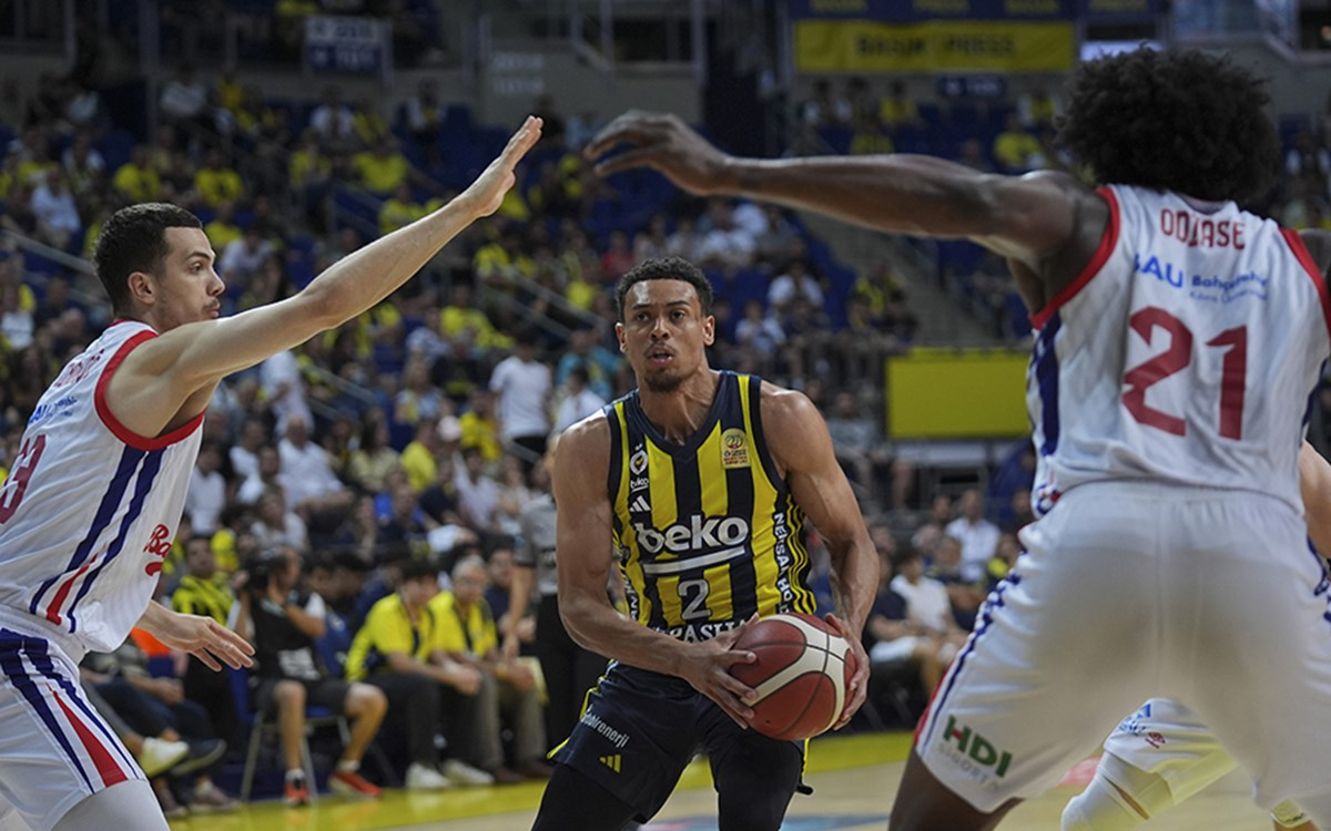 Fenerbahçe Beko ve Bahçeşehir Koleji basketbol maçı