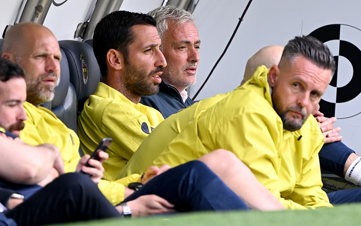 Fenerbahçe teknik ekibinde değişiklikler ve yeni isimler