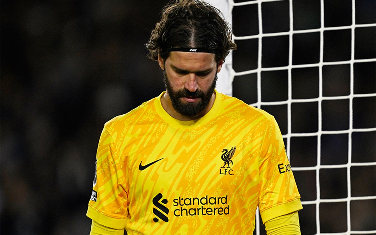 Brezilya Milli Takımı kalecisi Alisson Becker, basın toplantısında