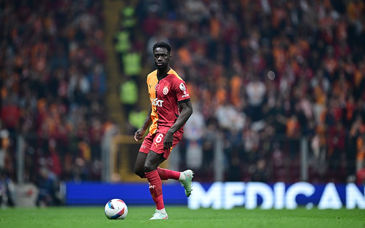 Galatasaray ve Davinson Sanchez'in yeni sözleşme anlaşması