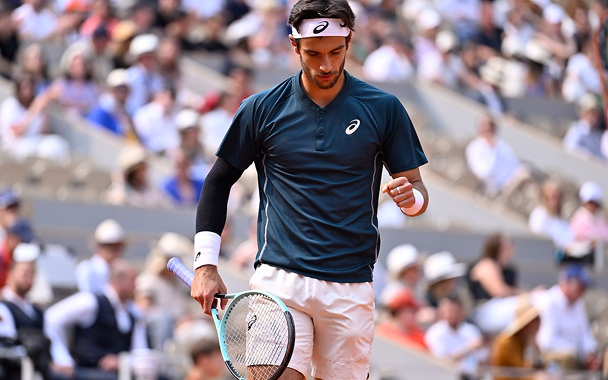 Fransa Açık tenis turnuvasında Musetti ve Tiafoe maçı