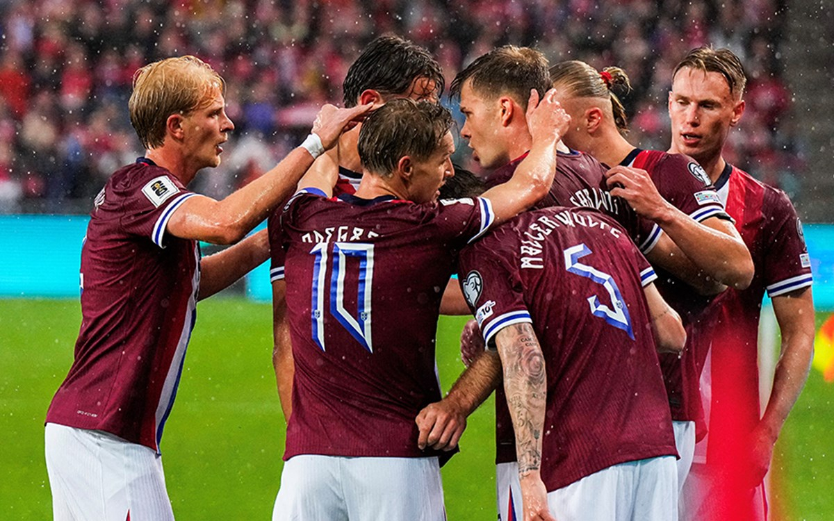 Norveç ile İtalya arasındaki UEFA Avrupa Elemeleri maçı