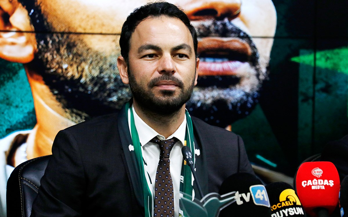 Kocaelispor yeni transferler ve Selçuk İnan ile hazırlık yaparken