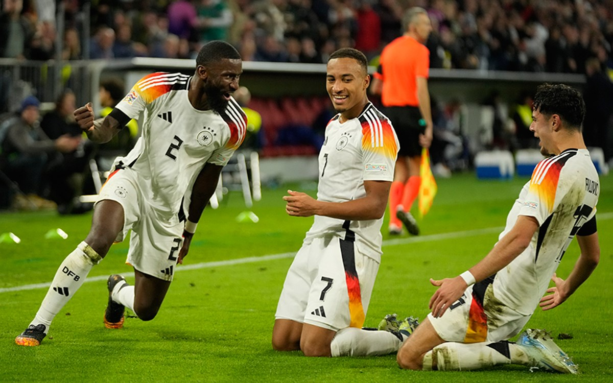UEFA Uluslar Ligi üçüncülük maçına hazırlanan Almanya ve Fransa takımları